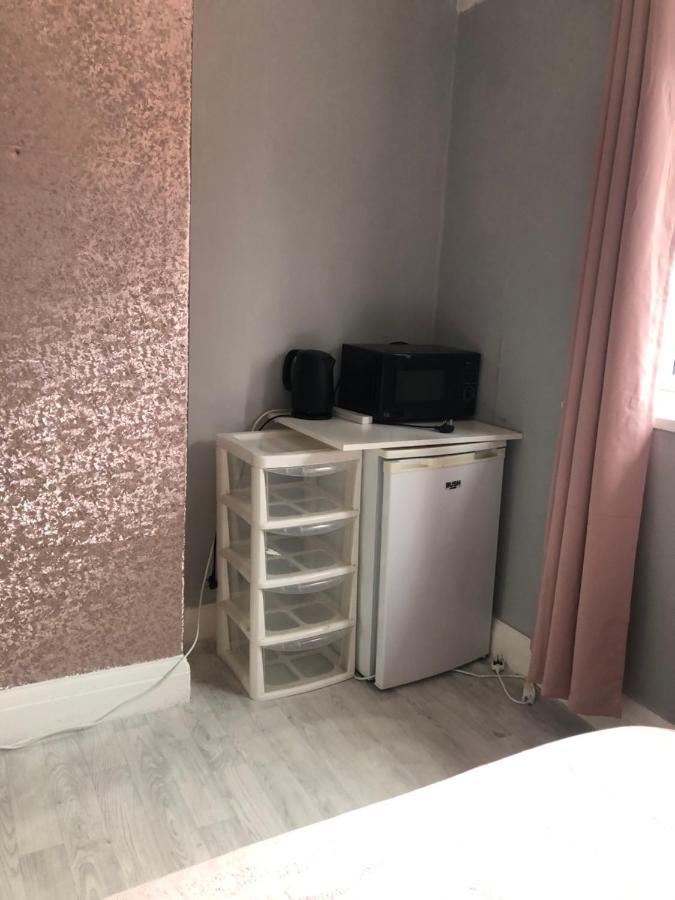 double bedroom Manchester Eksteriør billede